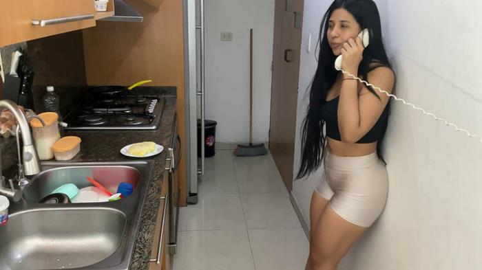 Stepmother And Stepson Share An Apartment While Dad Travels Alexapuntocom (FullHD 1080p) - Onlyfans - [2025]