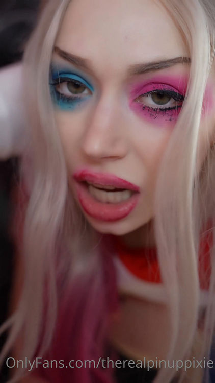 Therealpinuppixie : Harley Quinn,Batman [UltraHD/2K 1920p] 2025