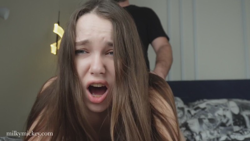 Про жопу грустной студентки / I stopped my stepsister from doing her homework