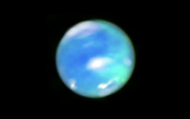 Телескоп James Webb впервые зафиксировал полярные сияния на Нептуне