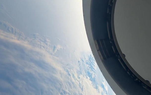 Астронавты SpaceX показали первые кадры полета над Антарктидой