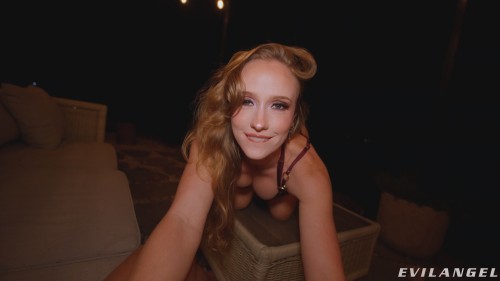 Scarlet Chase - Twilight Anal Squirt