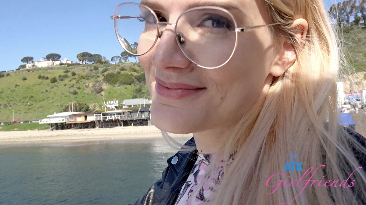 Riley Rose - Malibu Pier 1/2