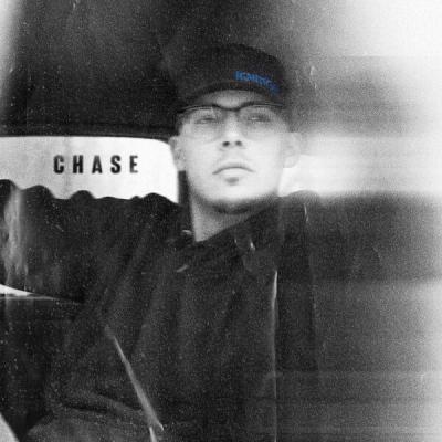 Chase Matthew - CHASE (2025) [FLAC 24B-48kHz]