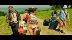 Лучше всех / A Little Something Extra / Un p'tit truc en plus (2024) BDRip 720p, 1080p, BD-Remux